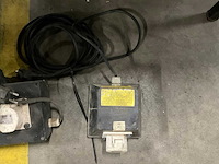 220/42volt omvormer (3x) - afbeelding 1 van  7