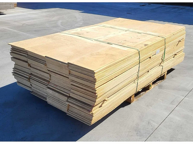 224 x underlayment 9mm, 32 x 244cm ( = 175 m2 ) - afbeelding 1 van  4
