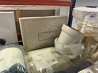 22x woonaccessoires w.o. bijzettafel, woondeken, dekbedovertrek w.o. chicalot, homla - afbeelding 6 van  10