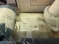 22x woonaccessoires w.o. bijzettafel, woondeken, dekbedovertrek w.o. chicalot, homla - afbeelding 7 van  10