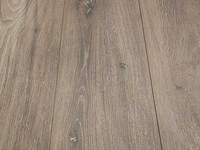 23 m2 laminaat watervast plank - 1285 x 192 x 12 mm - afbeelding 1 van  3
