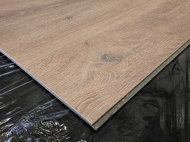 23 m2 laminaat watervast plank - 1285 x 192 x 12 mm - afbeelding 2 van  3