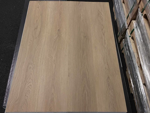 23 m2 pvc click plank met geintegreerde xps ondervloer - 1220 x 228 x 5+1 mm - afbeelding 3 van  3