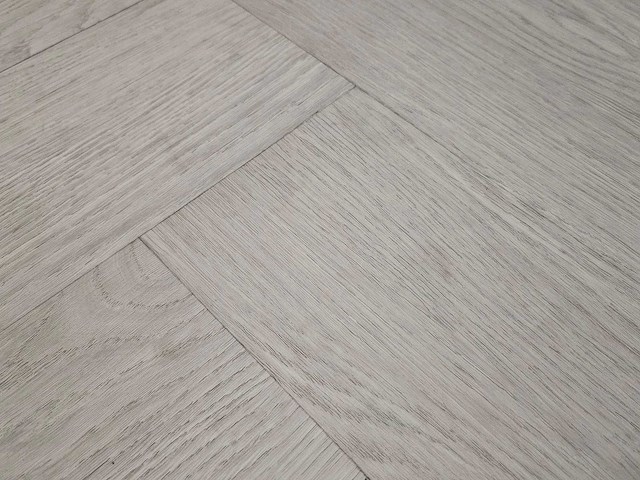 23 m2 pvc spc click visgraat - 750 x 150 x 5 mm - afbeelding 1 van  3