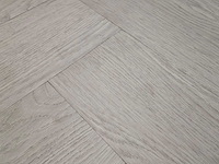 23 m2 pvc spc click visgraat - 750 x 150 x 5 mm - afbeelding 1 van  3