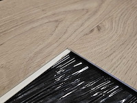 23 m2 pvc spc click visgraat - 750 x 150 x 6 mm - afbeelding 2 van  3