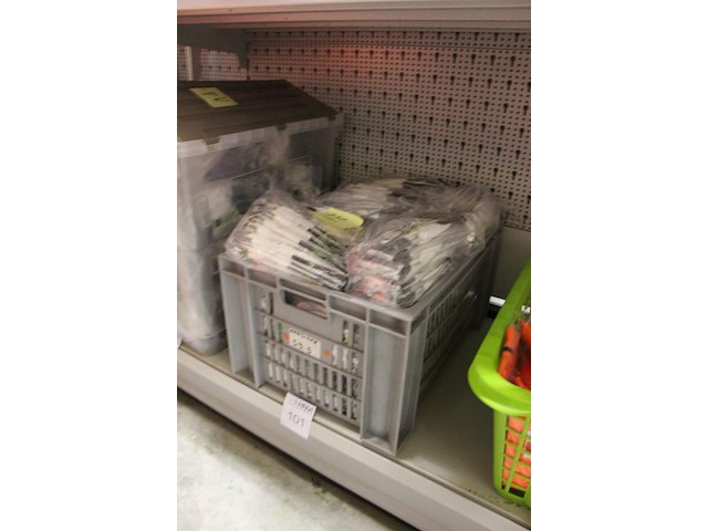 230 paar handschoenen showa type b0500 in krat - afbeelding 2 van  2