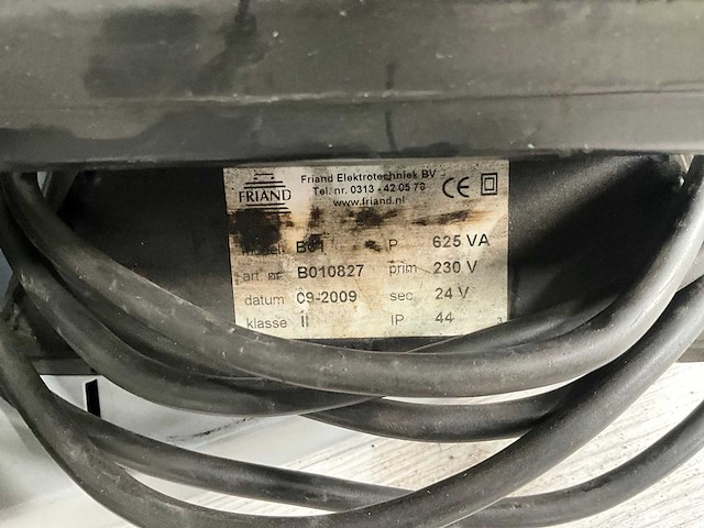 230 v - 24 v omvormer (2x) - afbeelding 3 van  3