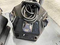 230 v - 24 v omvormer (2x) - afbeelding 3 van  3