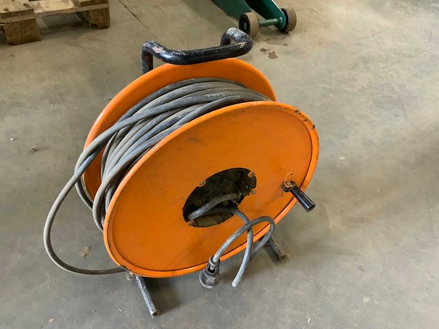 230v verlengkabelhaspel - afbeelding 2 van  4