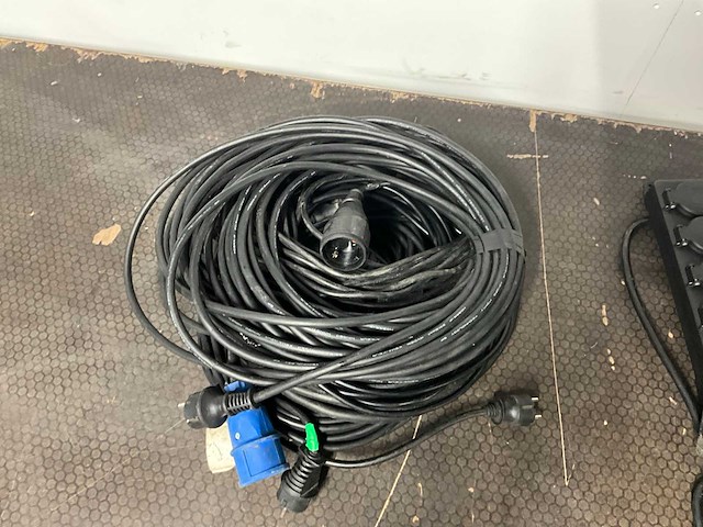 230volt kabels (7x) - afbeelding 2 van  2