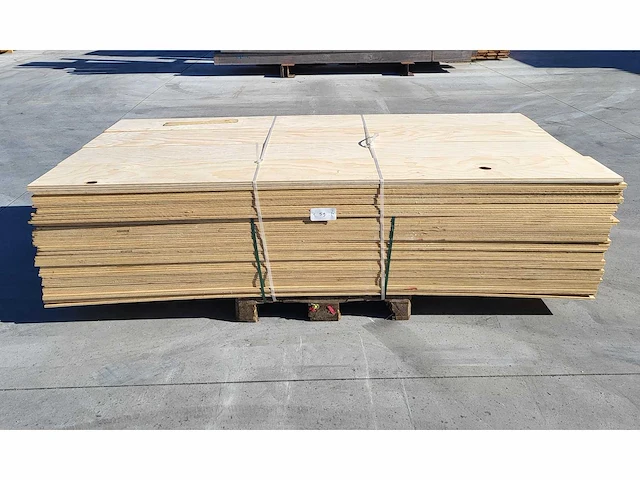 236 x underlayment 9mm , 31 x 244cm ( = 178 m2 ) - afbeelding 4 van  4