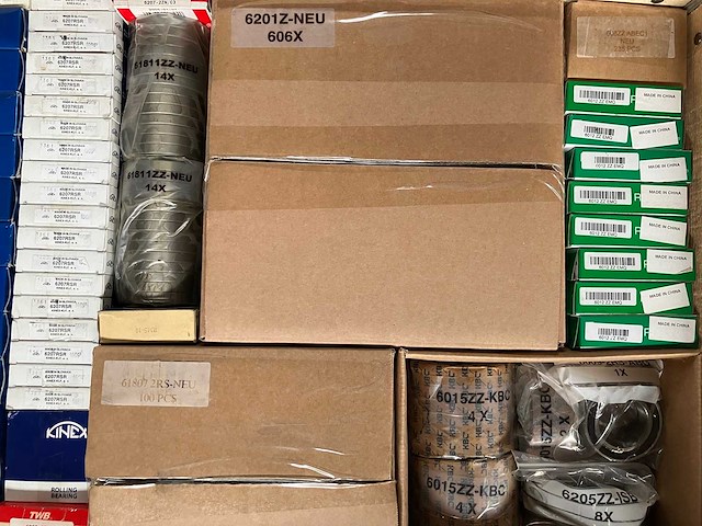239 kg net bearings from several brands - afbeelding 5 van  7