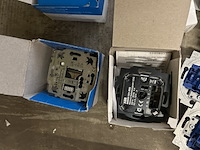 23x installatiemateriaal w.o. inbouwdimmer, w.o. abb, busch-jaeger - afbeelding 4 van  8