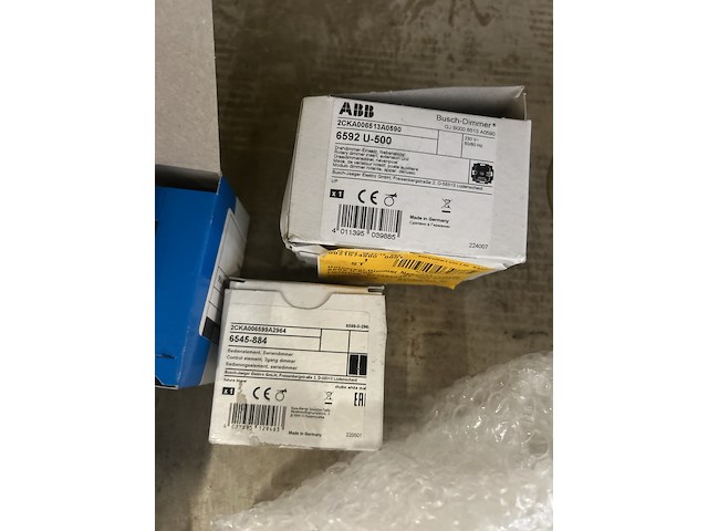 23x installatiemateriaal w.o. inbouwdimmer, w.o. abb, busch-jaeger - afbeelding 6 van  8