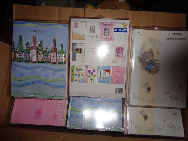 24 boxen met 10 luxe wenskaarten met envelop - afbeelding 3 van  3