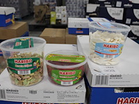 24 emmers haribo snoepgoed w.o. witte muizen, zoute rijen en giant strawbs. - afbeelding 2 van  2