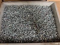 24 kg m8 zelfborende schroeven - afbeelding 2 van  3