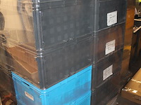 24 kunststof stapelbakken sunware met afmeting 60 x 40 x 37 cm op pallet. let op: kavel is onderdeel van co... onderdeel van combinatiekavel combinatiekavel van 24 pallets met 24 /48 kunststof stapelbakken sunware met afmeting 30/60 x 40 x 37 cm. kavels f0188 t/m f0211 - afbeelding 2 van  2