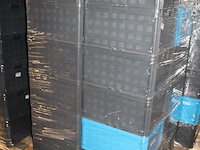 24 kunststof stapelbakken sunware met afmeting 60 x 40 x 37 cm op pallet. let op: kavel is onderdeel van co... onderdeel van combinatiekavel combinatiekavel van 24 pallets met 24 /48 kunststof stapelbakken sunware met afmeting 30/60 x 40 x 37 cm. kavels f0188 t/m f0211 - afbeelding 2 van  2