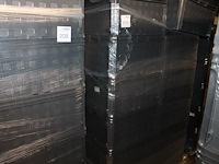 24 kunststof stapelbakken sunware met afmeting 60 x 40 x 37 cm op pallet. let op: kavel is onderdeel van co... onderdeel van combinatiekavel combinatiekavel van 24 pallets met 24 /48 kunststof stapelbakken sunware met afmeting 30/60 x 40 x 37 cm. kavels f0188 t/m f0211 - afbeelding 1 van  2