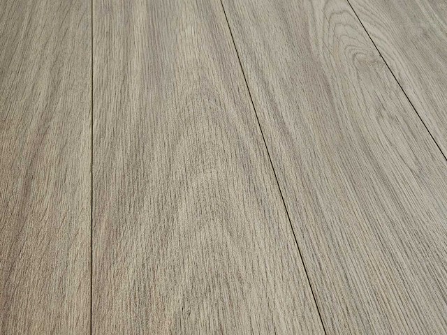 24 m2 laminaat plank - 1288 x 195 x 8 mm - afbeelding 1 van  3