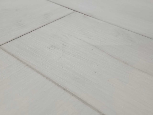 24 m2 pvc spc click visgraat - 610 x 150 x 6 mm - afbeelding 1 van  3