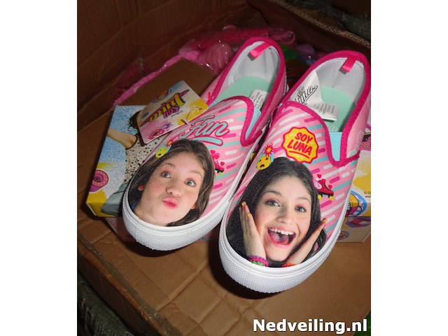 24 paar disney soy luna kinderschoenen mt 29 / 34 in doos - afbeelding 1 van  3