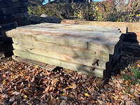 24 rustieke eikenhouten dwarsliggers - afbeelding 1 van  4