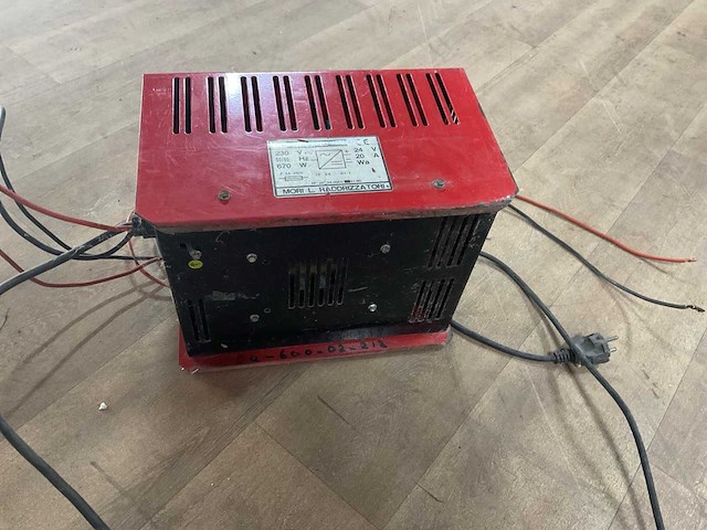 24 v acculader - afbeelding 4 van  4