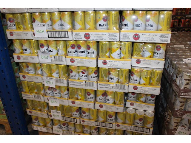 24 x 12 blikken bacardi cola limon & lemonade 0,25cl. tht 8-2026. bod inclusief statiegeldwaarde van 43,20 ... - afbeelding 1 van  2