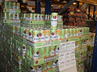 24 x 12 blikken bacardi cola mango mojito 0,25cl. tht 5-2026. bod inclusief statiegeldwaarde van 43,20 euro. - afbeelding 1 van  2