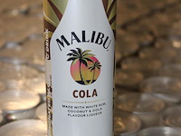 24 x 12 blikken malibu cola 0,25cl. tht 5-2026. bod inclusief statiegeldwaarde van 43,20 euro. - afbeelding 2 van  2