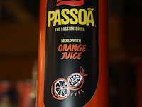 24 x 12 blikken passoa with orange juice 0,25cl. tht 6 -2026. bod inclusief statiegeldwaarde van 43,20 euro. - afbeelding 2 van  2
