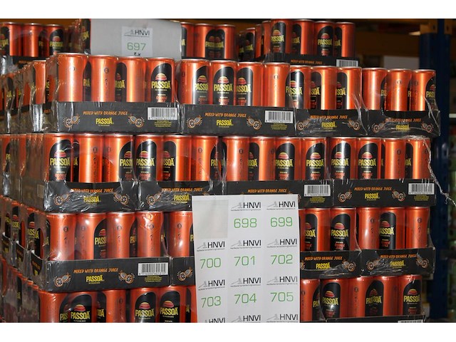24 x 12 blikken passoa with orange juice 0,25cl. tht 6 -2026. bod inclusief statiegeldwaarde van 43,20 euro. - afbeelding 1 van  2