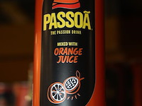 24 x 12 blikken passoa with orange juice 0,25cl. tht 6 -2026. bod inclusief statiegeldwaarde van 43,20 euro. - afbeelding 2 van  2