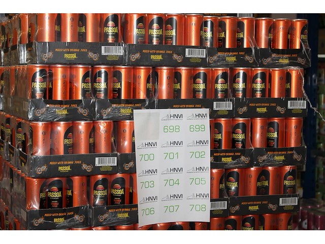 24 x 12 blikken passoa with orange juice 0,25cl. tht 6 -2026. bod inclusief statiegeldwaarde van 43,20 euro. - afbeelding 1 van  2