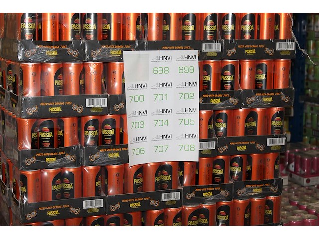 24 x 12 blikken passoa with orange juice 0,25cl. tht 6 -2026. bod inclusief statiegeldwaarde van 43,20 euro. - afbeelding 1 van  2