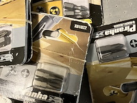 24 x piranha bitsetjes assorti, meest 3 stuks in verpakking - afbeelding 4 van  9