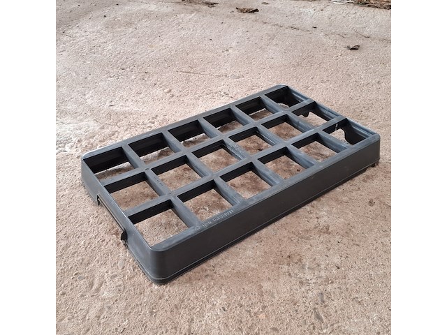 240x kunststof plantenrekken - afbeelding 1 van  7