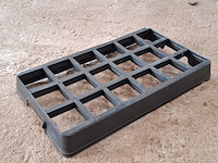 240x kunststof plantenrekken - afbeelding 1 van  7