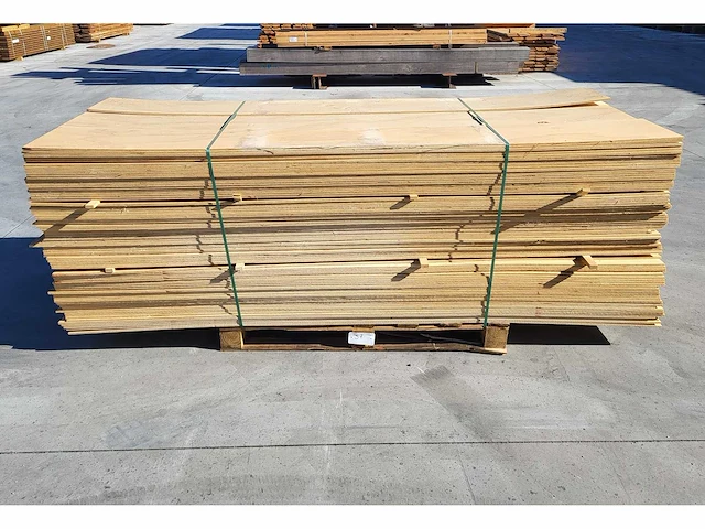 245 x underlayment 9mm , 32 x 244cm ( = 191m2 ) - afbeelding 4 van  4