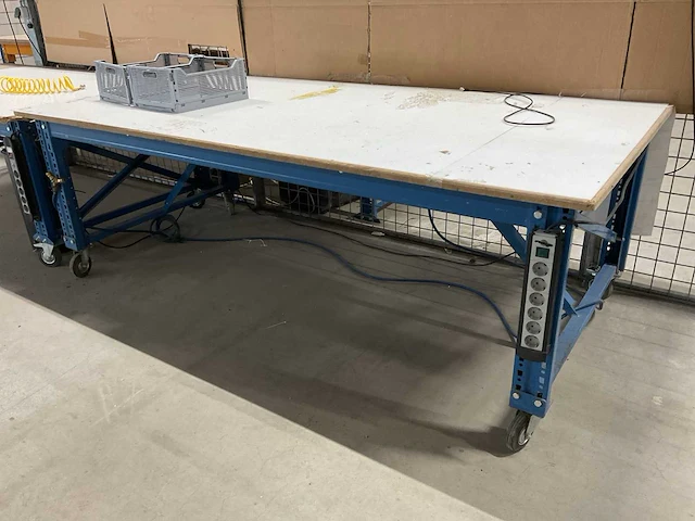 245x123cm mobiele werktafel - afbeelding 1 van  3