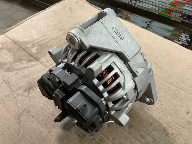 24v 100a dynamo (4x) - afbeelding 4 van  6