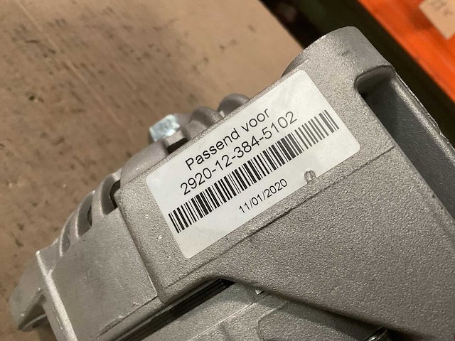 24v 100a dynamo (4x) - afbeelding 6 van  6