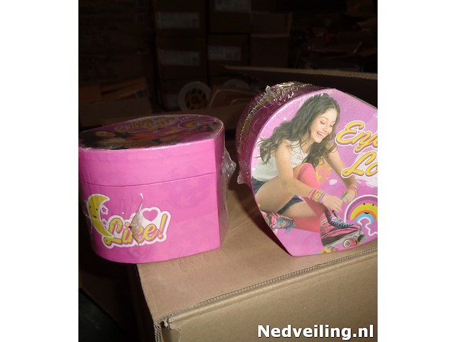24x disney opbergdoosje hart met spiegeltje - afbeelding 3 van  3