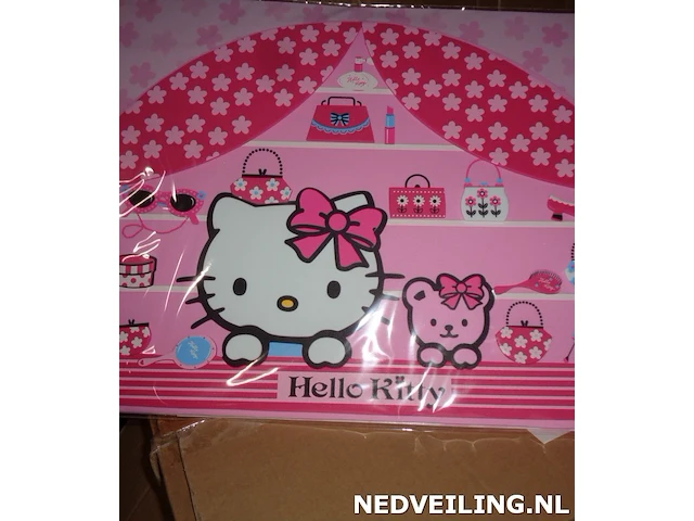 24x foam wall deco hello kitty - afbeelding 1 van  3