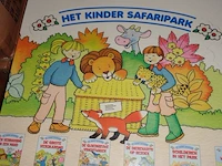 24x het kinder safaripark boekjes in display