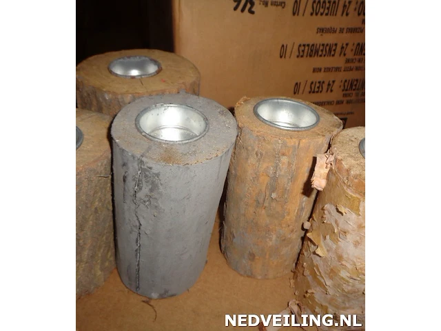 24x houten waxinelicht houders - afbeelding 2 van  3