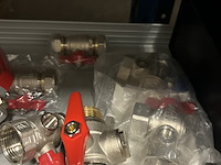 24x partij kogelkranen en afsluiters w.o. geberit - afbeelding 5 van  6